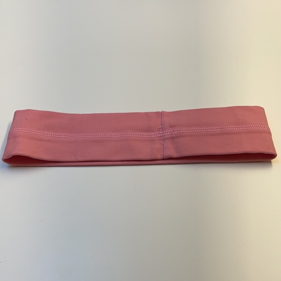 Lululemon Fly Away Tamer Headband - Picture 5 of 5